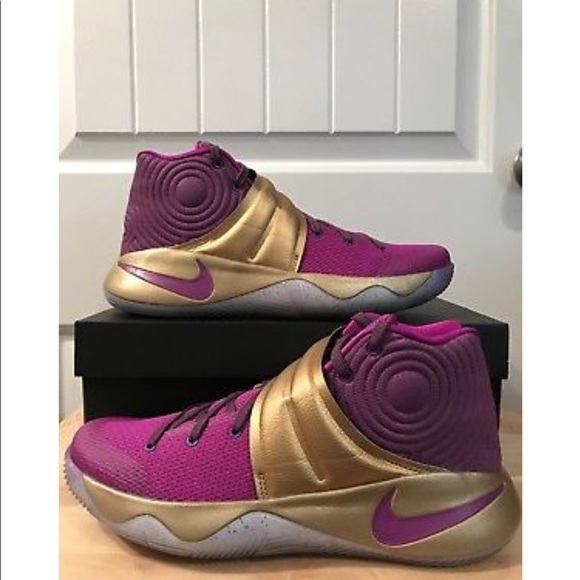 kyrie 2 mens purple